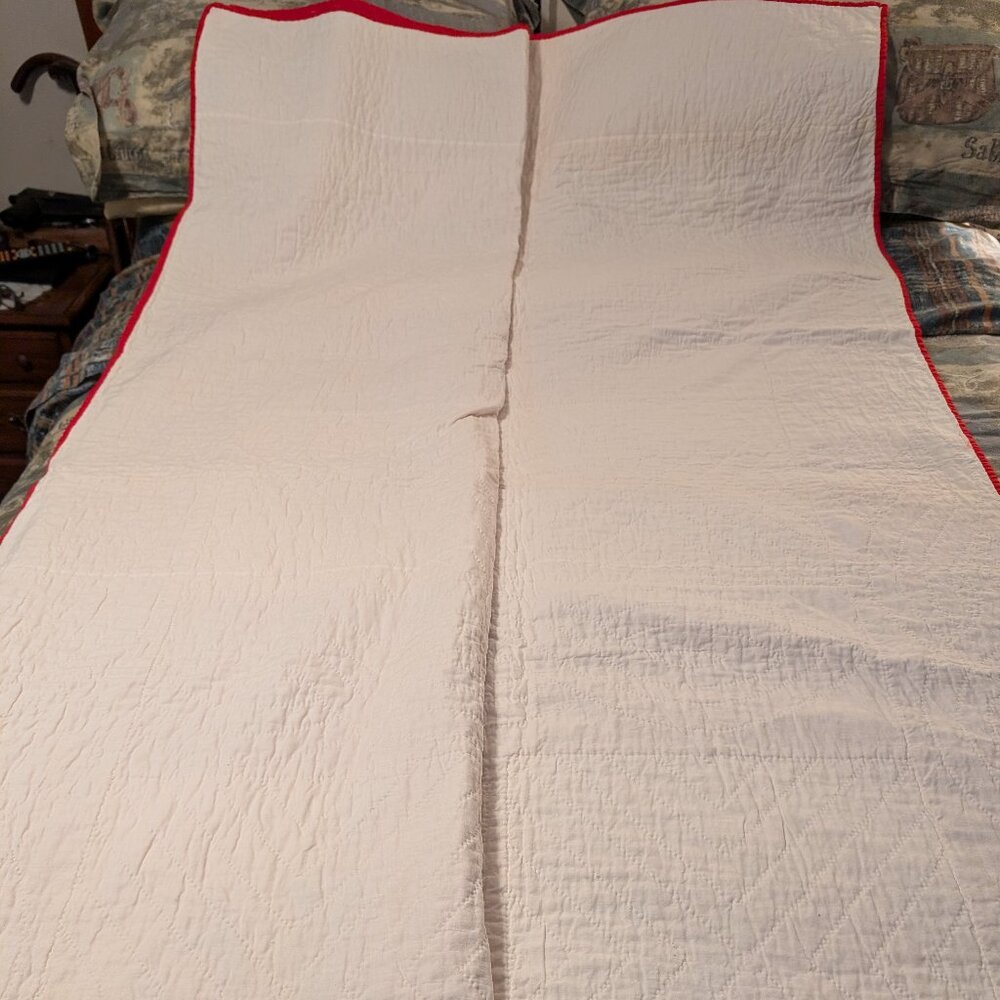 Vintage Red "Month of the Year" Quilt Blanket - Picture 5 of 7